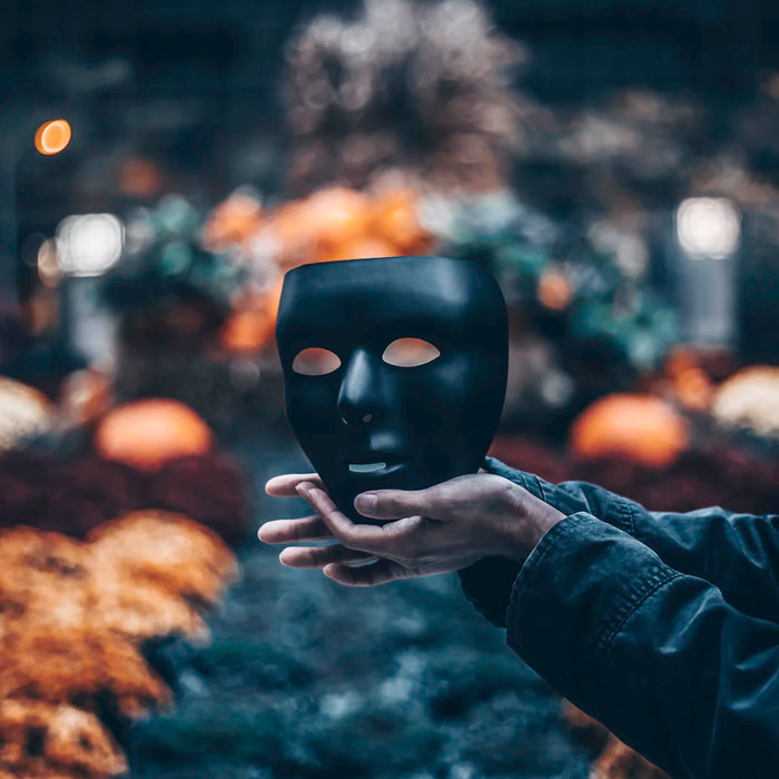 Surgical Masks vs. Cloth Masks Your Best Choices Explained